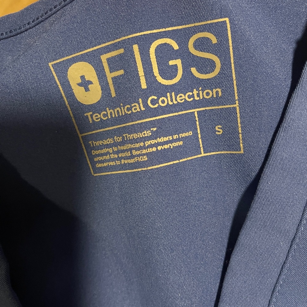 Figs scrub set - Picture 2 of 3
